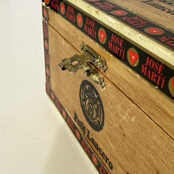 Vintage Petit Lancero JM Jose Marti Cigar Box - Picture 10 of 13